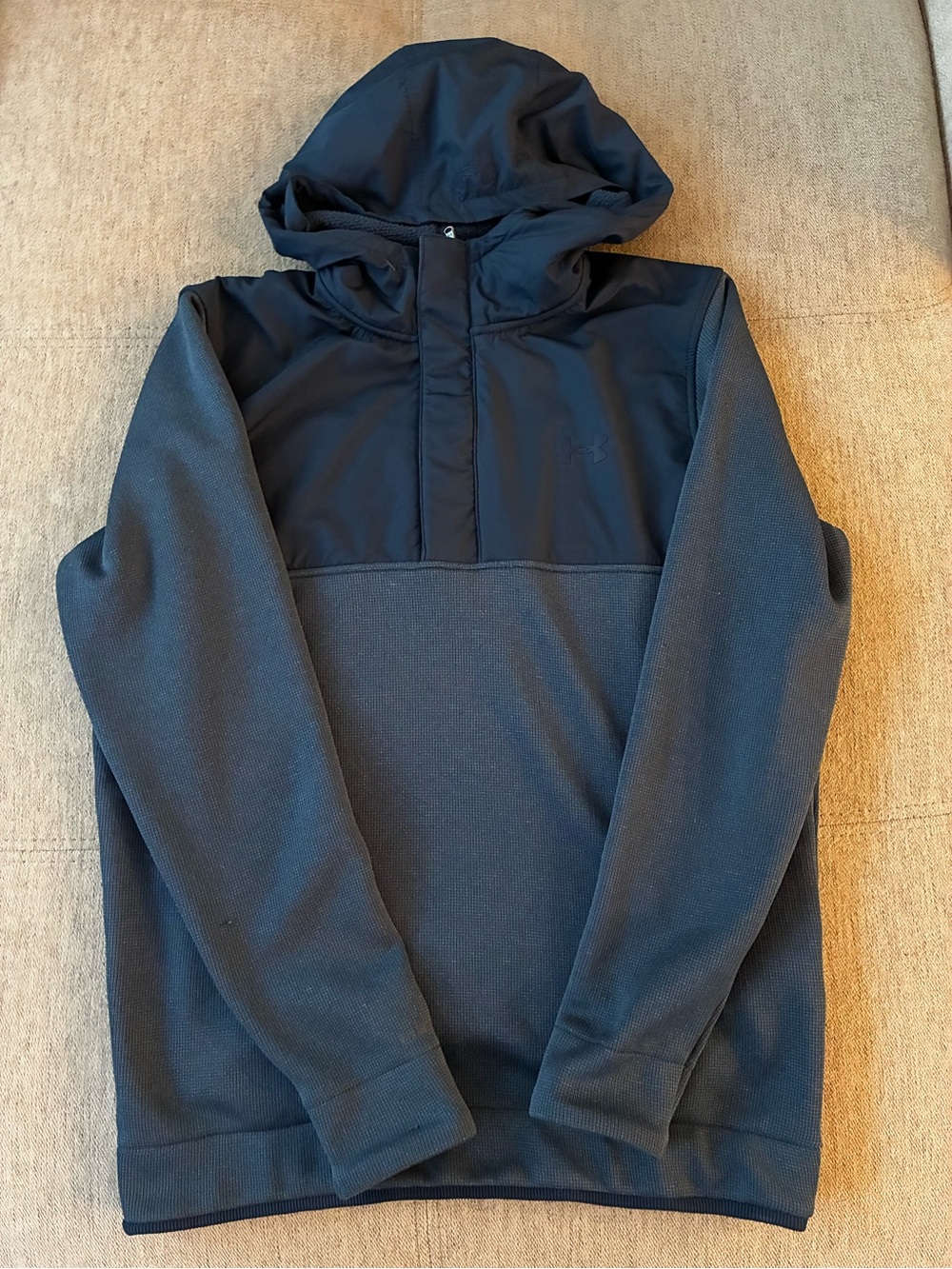 Men’s S Under Armour Hoodie